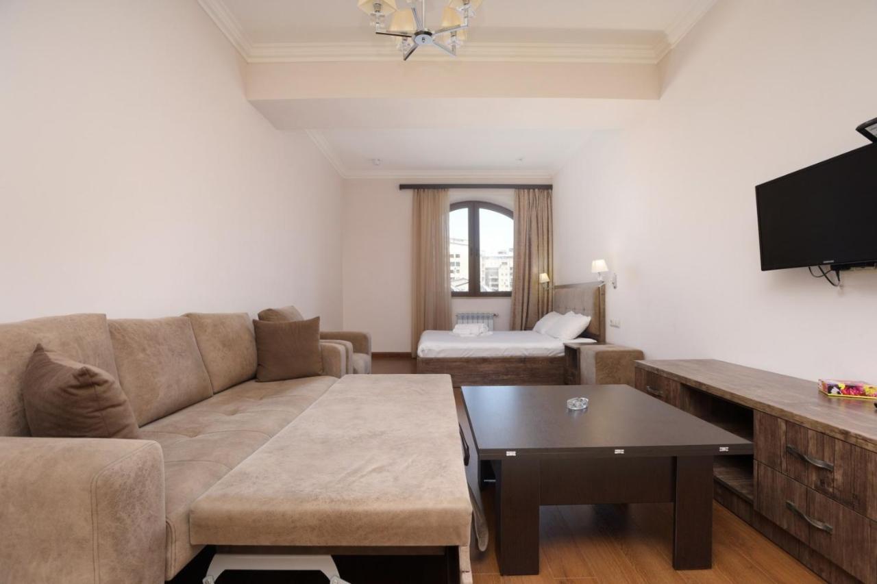 Stay Inn-Apartments On Buzand 17 Erivan Exterior foto