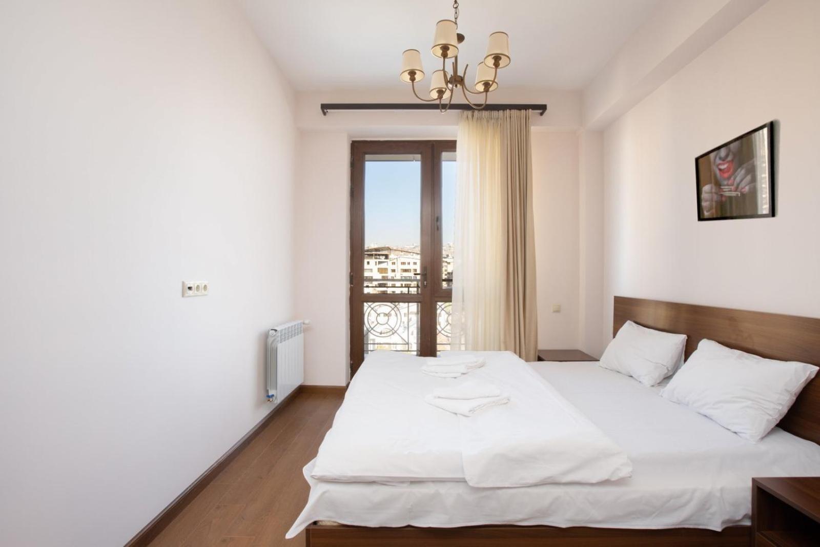 Stay Inn-Apartments On Buzand 17 Erivan Exterior foto