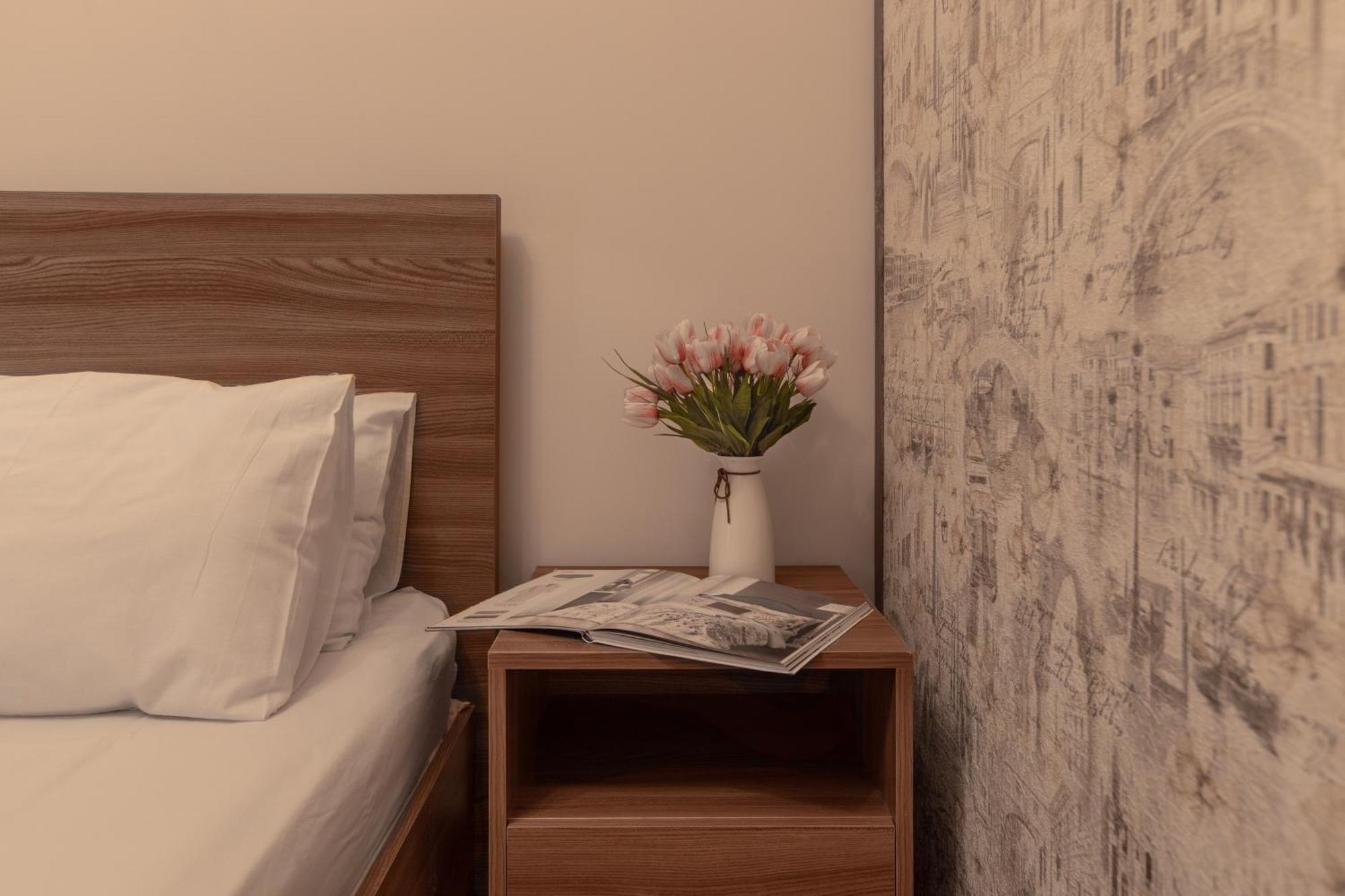 Stay Inn-Apartments On Buzand 17 Erivan Exterior foto
